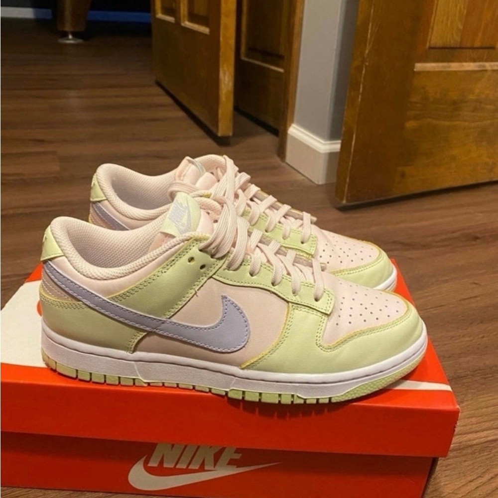 Nike Dunks Lime Ice women’s 8